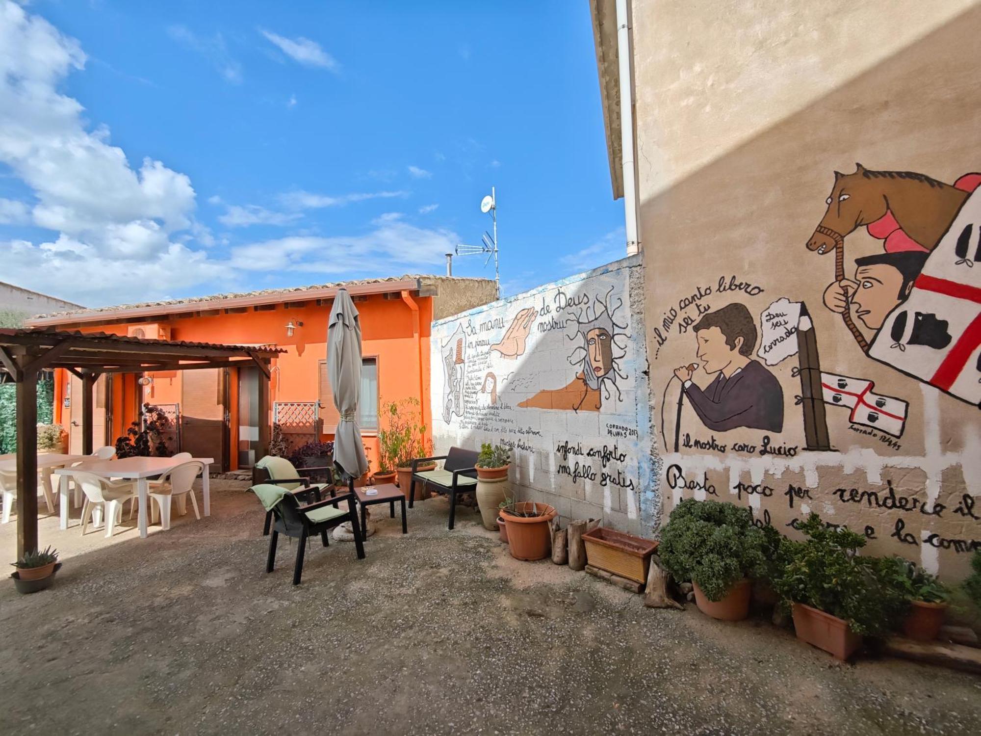 B&B Domu Delunas Giba Exterior photo